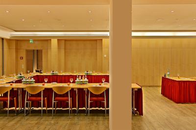 بست وسترن هتل سیندلفینجن سیتی