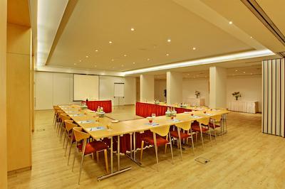 بست وسترن هتل سیندلفینجن سیتی