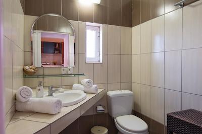 بلو لاگون هلید اپارتمنتز