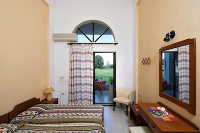 بلو لاگون هلید اپارتمنتز