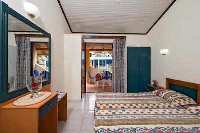 بلو لاگون هلید اپارتمنتز