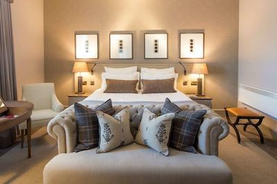 د پرینسیپال ادینبورگه گئورج استریت