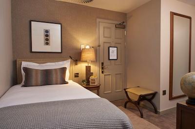 د پرینسیپال ادینبورگه گئورج استریت