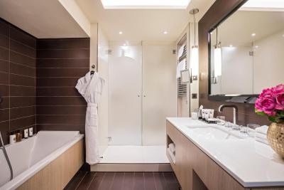 گراند هتل دو پالیز ریال