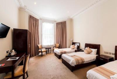 د ویلا کنسینگتون هتل