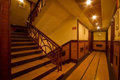 سان استار گرند