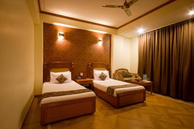 سان استار گرند