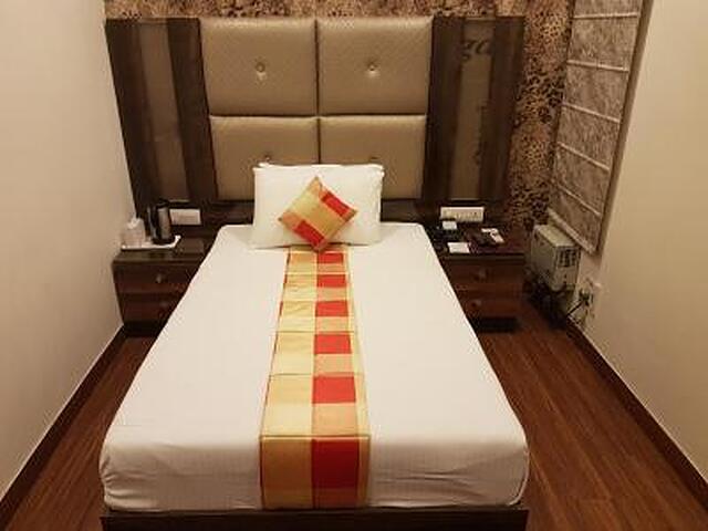 سان استار گرند
