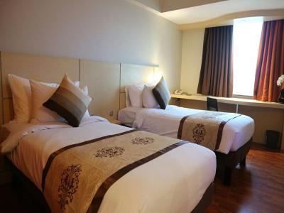 هریسُن ارکادیا مانگا دوا هتل