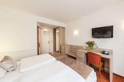 نووم هتل گاردن برمن