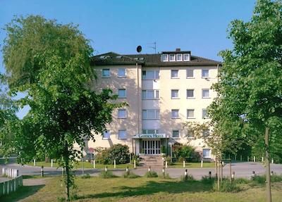 نووم هتل گاردن برمن