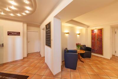 نووم هتل گاردن برمن