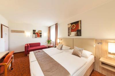 نووم هتل گاردن برمن