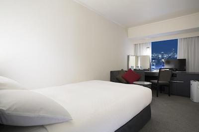 نیکو اُساکا