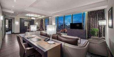 هیلتون پدگوریکا کرنا گورا