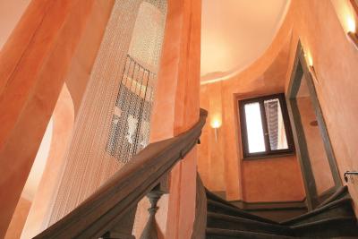 هتل تیترو پاس