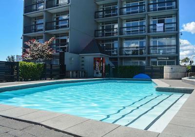 هیرتلاند امباسادر هتل هامیلتون