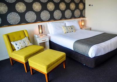 هیرتلاند امباسادر هتل هامیلتون