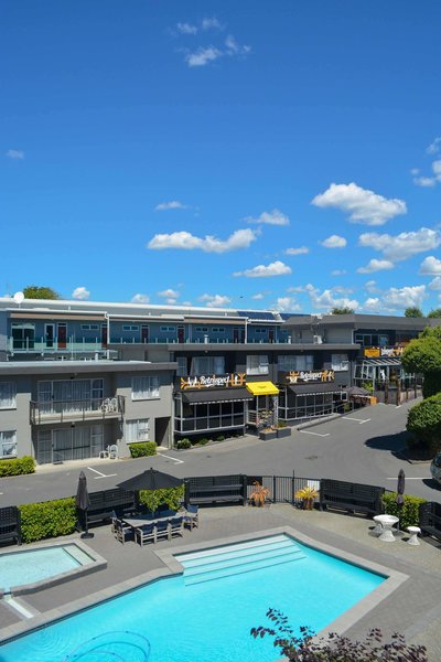 هیرتلاند امباسادر هتل هامیلتون