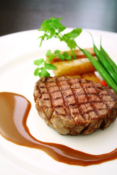 د وستین اُساکا