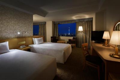 تبو هتل لوانت تکیو