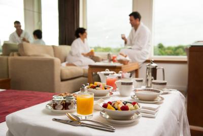 ریال گاردن هتل