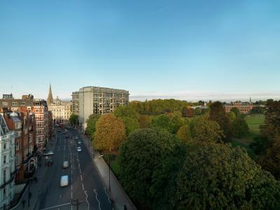 ریال گاردن هتل