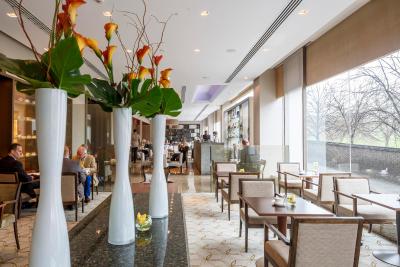 ریال گاردن هتل