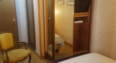 هتل فری ایمپریالی کاوالیری