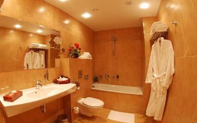 ای هتل سُناتا