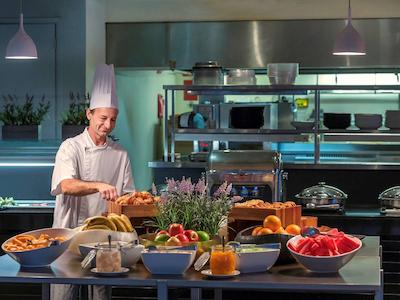 مرکور بریسبان کینگ گئورج اسکوار