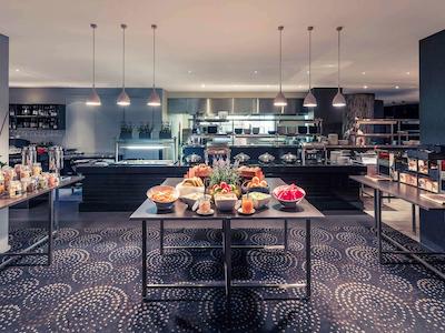 مرکور بریسبان کینگ گئورج اسکوار