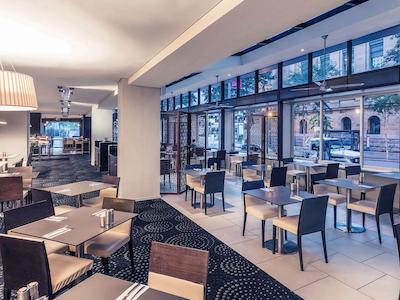 مرکور بریسبان کینگ گئورج اسکوار