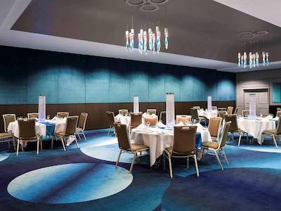 مرکور بریسبان کینگ گئورج اسکوار