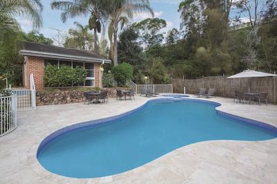 مدینا سرویسد اپارتمنتز نرد رید