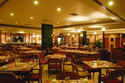 هتل گراند کنتیننتال کوچینگ