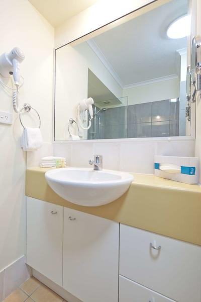 سنترال وست اند