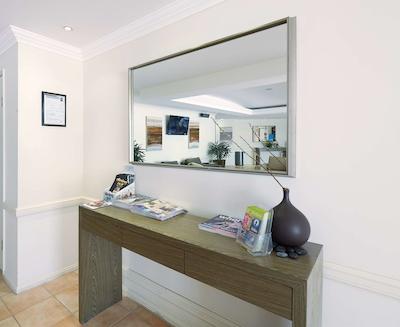 سنترال وست اند