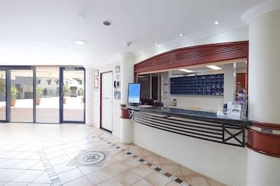 سنترال وست اند