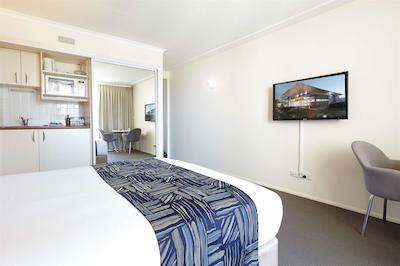 سنترال وست اند