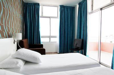 هتل چکین کنکردیا پلا