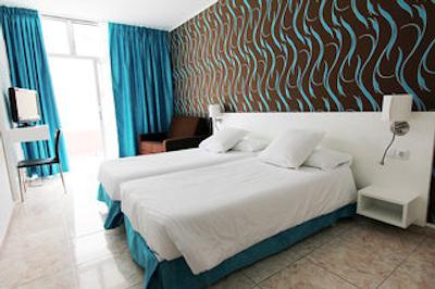 هتل چکین کنکردیا پلا