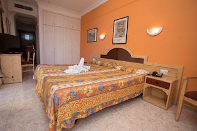 هتل چکین کنکردیا پلا