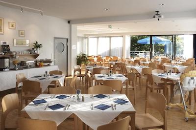 الیونید هتل اسالزبورگ