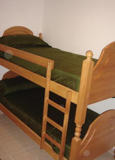 مانلیا اپارتامنتز