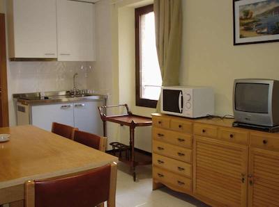 مانلیا اپارتامنتز