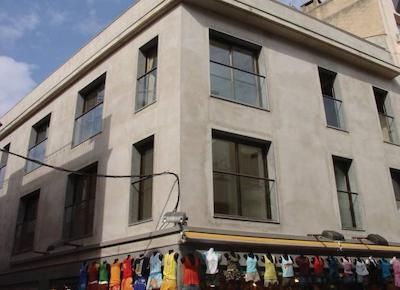 مانلیا اپارتامنتز