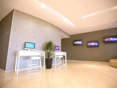 ایبیز اسیدنی اُلیمپیک پارک