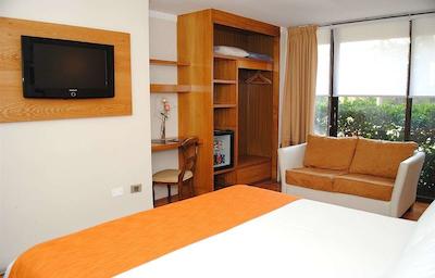 هتل مانکهو لاز کندز