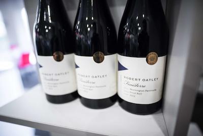 بست وسترن آیرپرت متل اند کنونشن سنتر